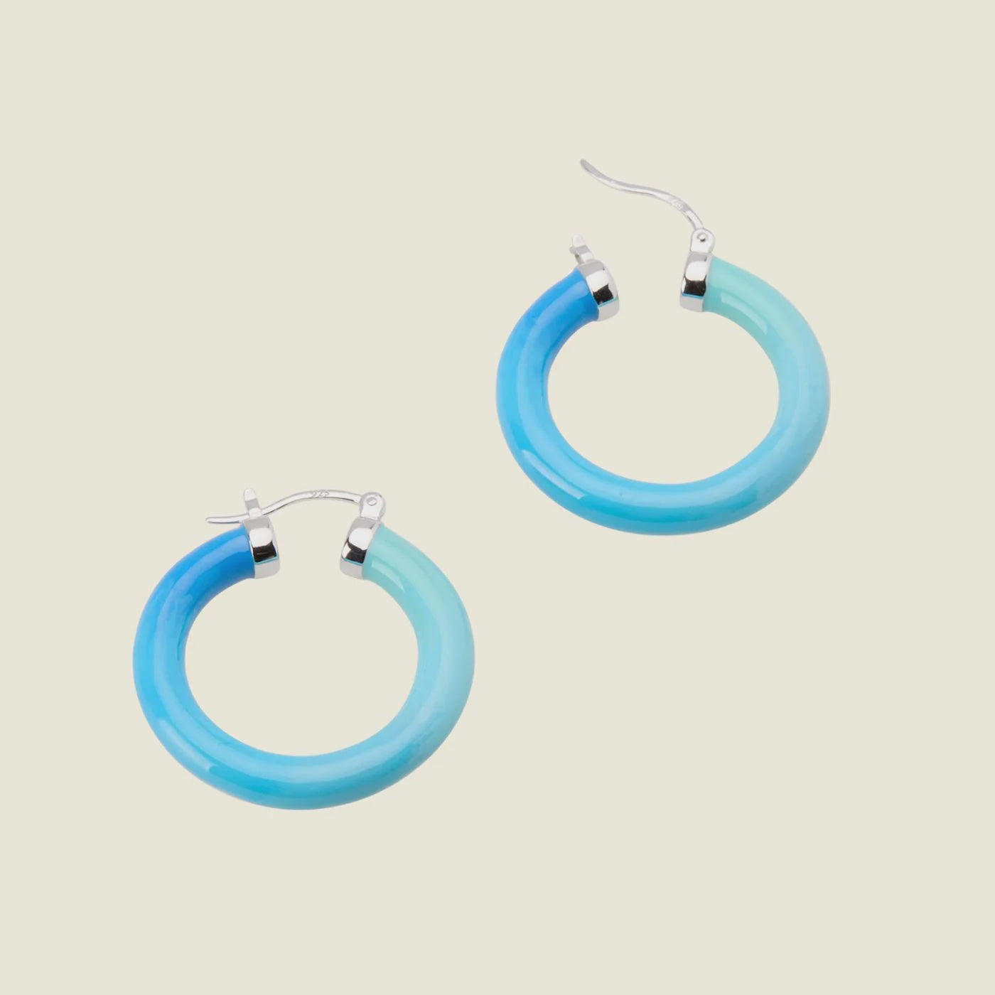 DOLCETTO DESIGNS - TROPICALE HOOP EARRING OCEAN - SILVER