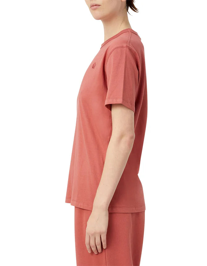 CAMILLA & MARC - EAMON LOGO TEE - AUBURN RED