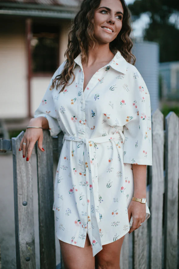 KELSIE ROSE CREATIVE - THE POSY SHIRT DRESS - WHITE FLORAL