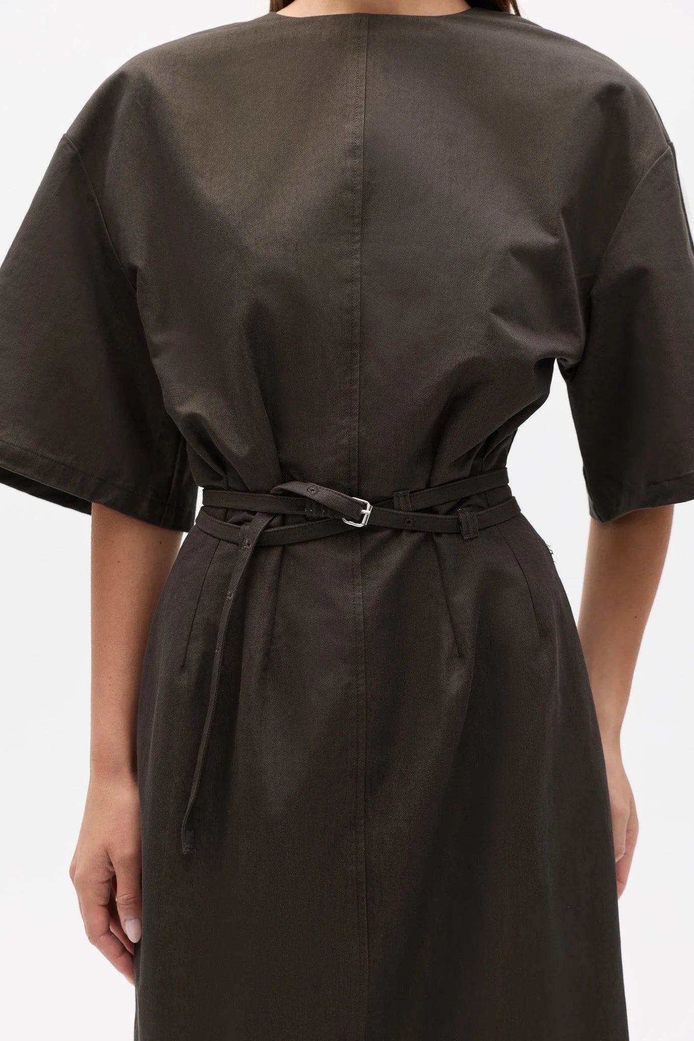 BAYSE - ARNA BELTED MAXI DRESS - ASH TWILL