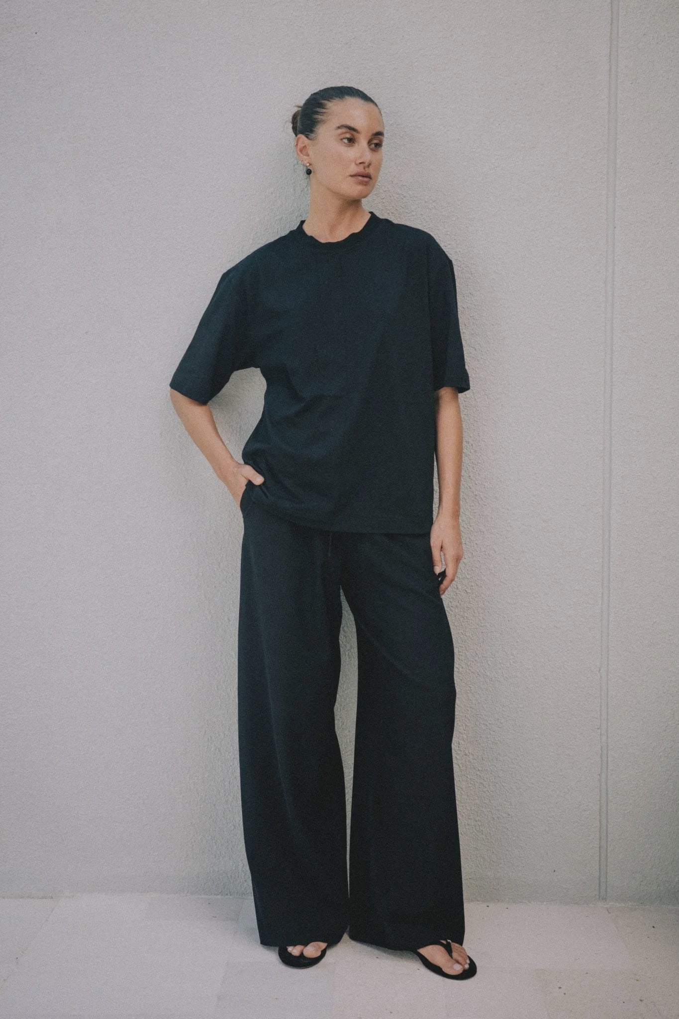 RAEF THE LABEL - ELLA BOYFRIEND TEE - BLACK