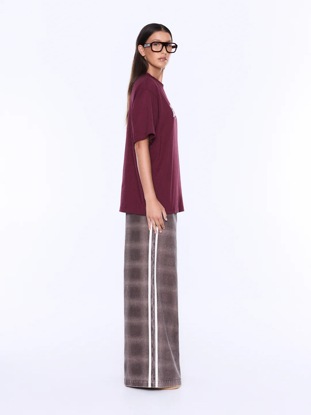 ENA PELLY - IVY RELAXED TEE - BURGANDY