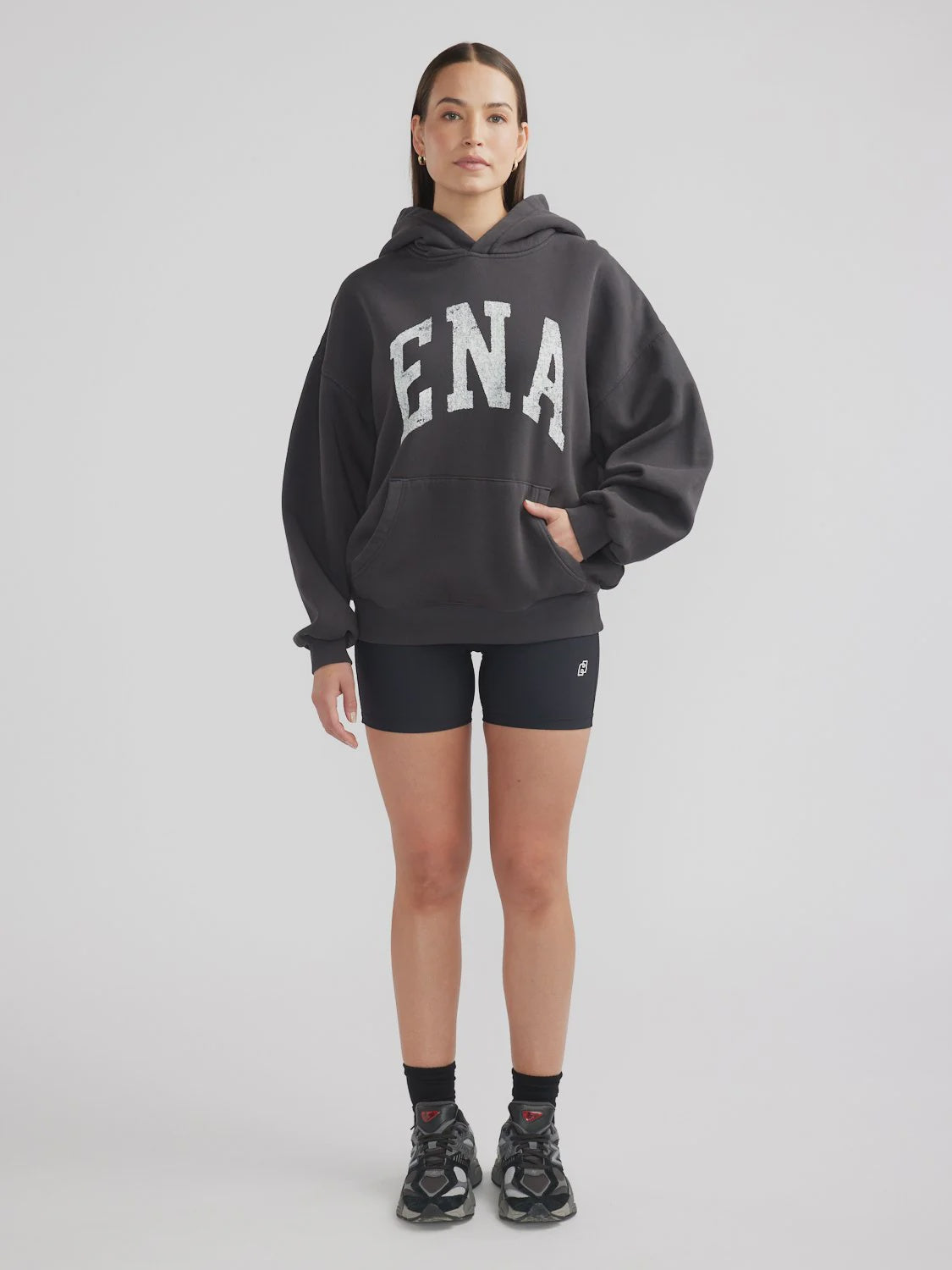 ENA PELLY - COLLEGIATE OVERSIZED HOODIE - VINTAGE BLACK