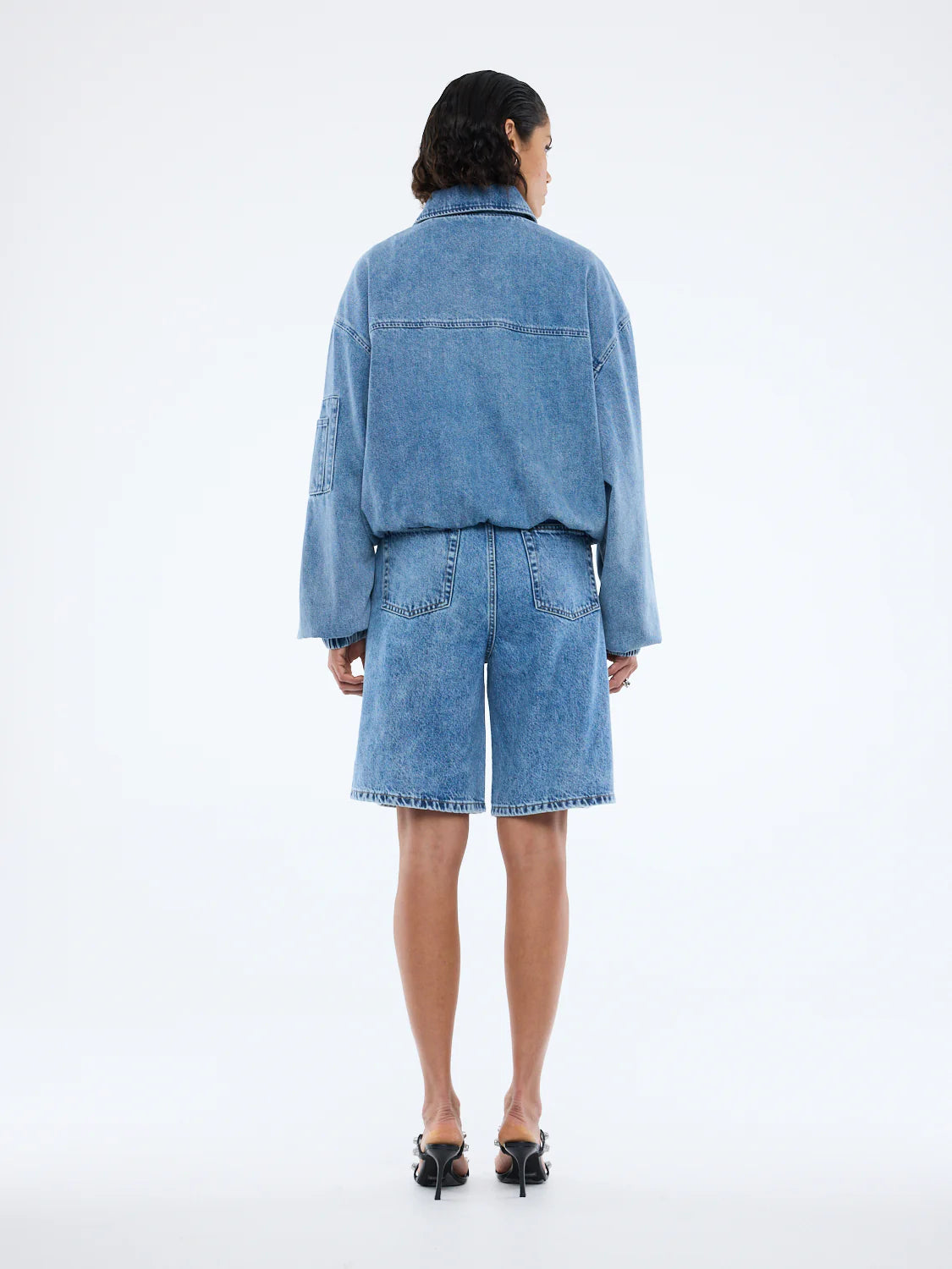ENA PELLY - HARLOW DENIM BOMBER - MID BLUE WASH
