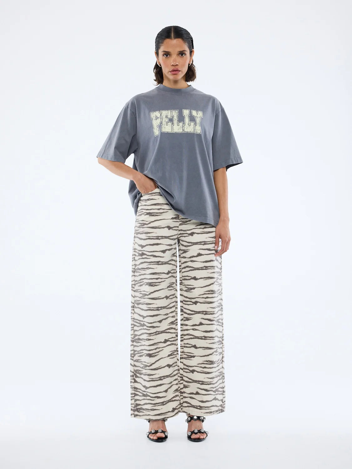 ENA PELLY - PELLY WORLD TOUR TEE - WASHED GREY