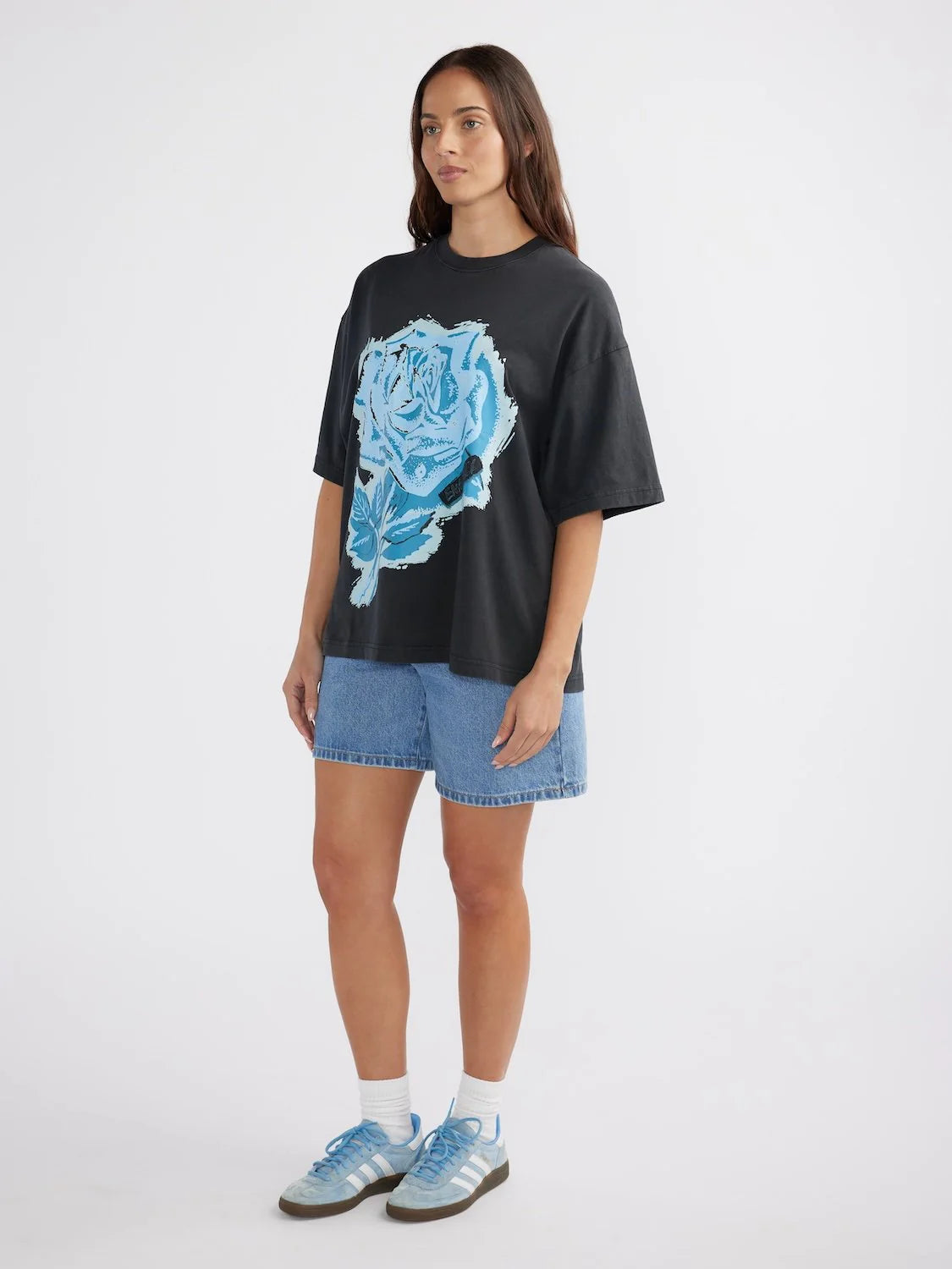 ENA PELLY - BLUE ROSE TEE - VINTAGE BLACK