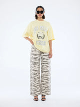ENA PELLY - EP VARSITY TEE - PANNA COTTA