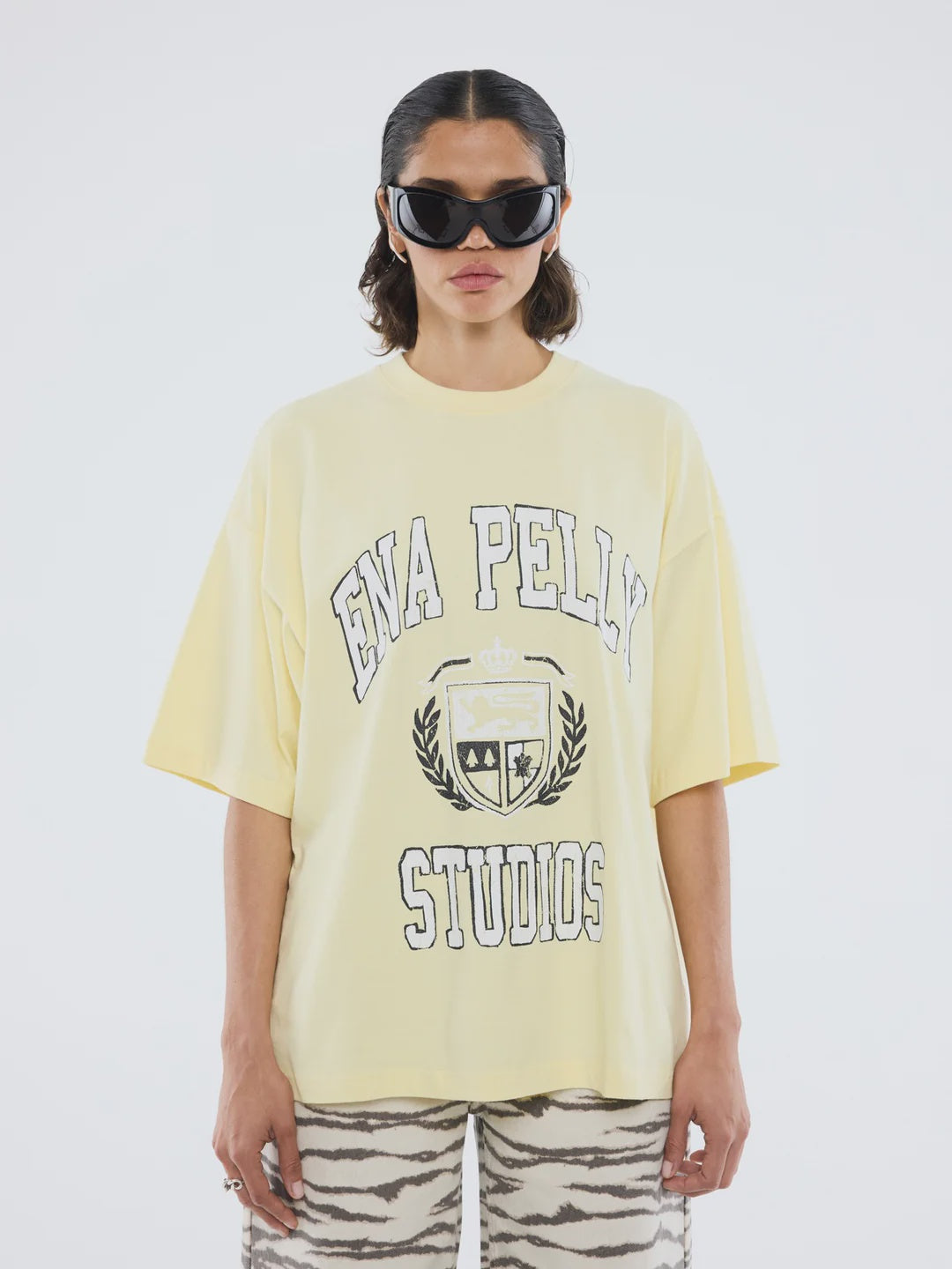 ENA PELLY - EP VARSITY TEE - PANNA COTTA