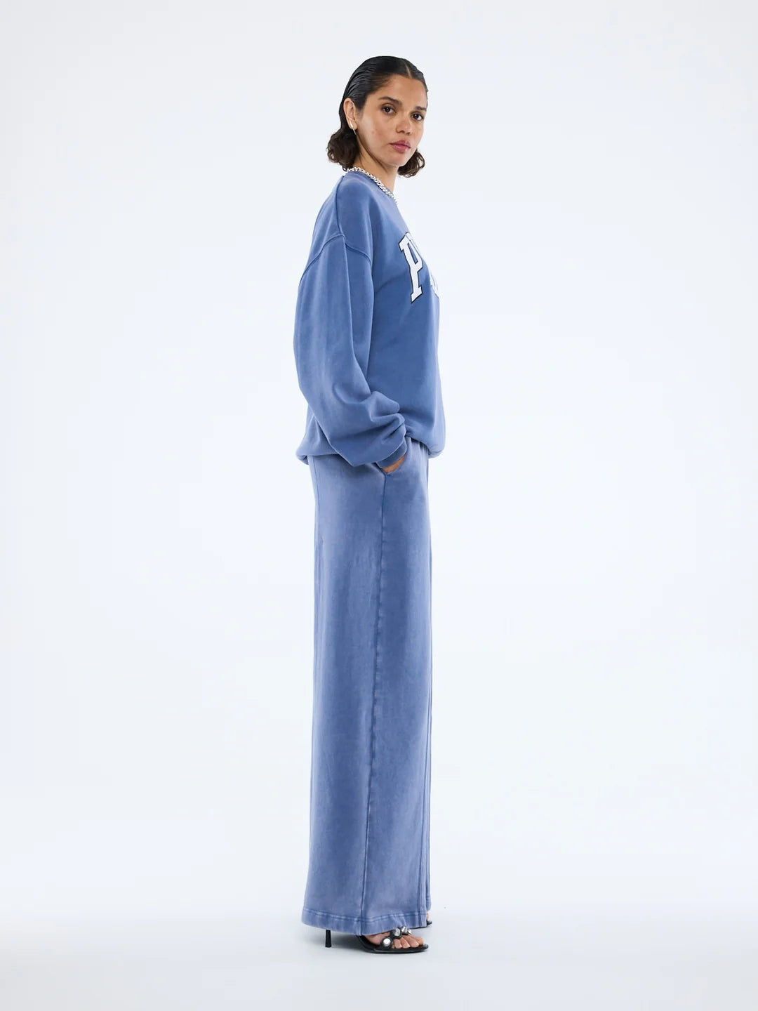 ENA PELLY - EP VARSITY SWEATSHIRT - INDIGO WASH