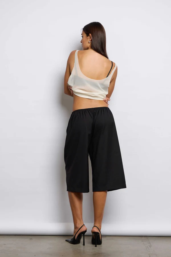 ISSA TURNER - JUNE SHORT - BLACK