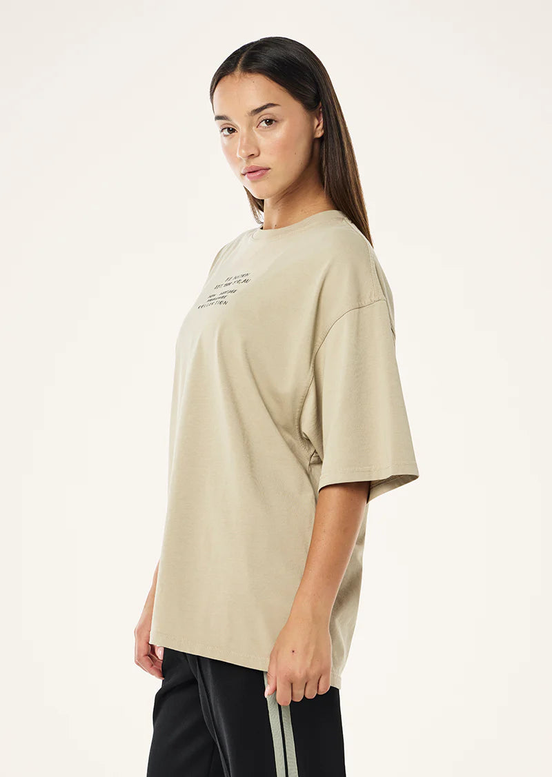 PE NATION - LAMONT TEE - WASHED BISCUIT