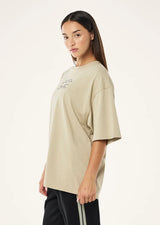 PE NATION - LAMONT TEE - WASHED BISCUIT