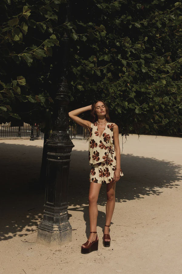 PRE ORDER - SUMMI SUMMI - WRAP VEST - BUTTER FLEUR