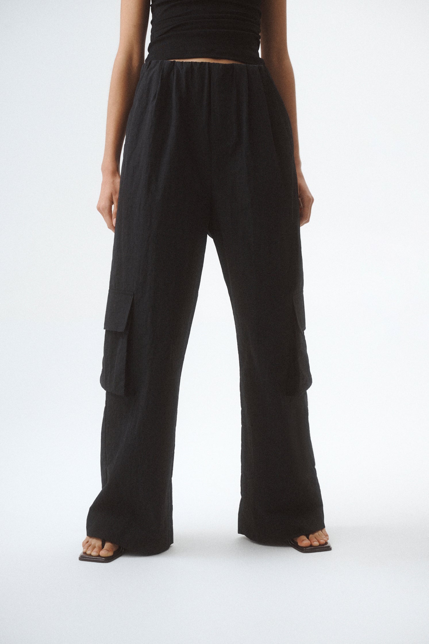 ONE OF OTHERS - BARDOT PANT - BLACK