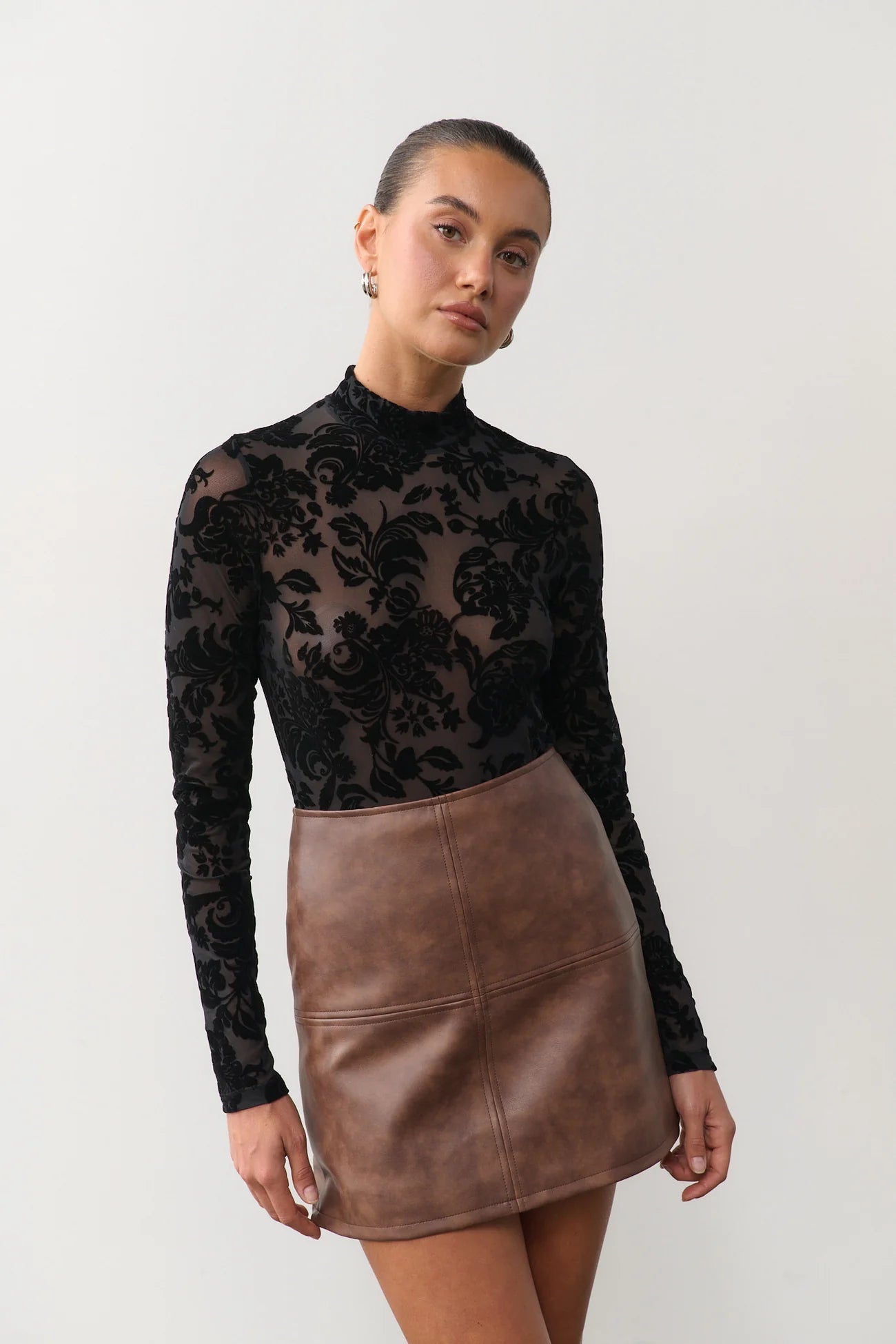 RAEF THE LABEL - FLOCKED LACE TOP - BLACK