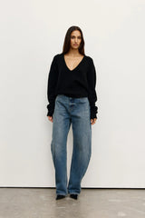 BAYSE - SONIA V NECK - BLACK
