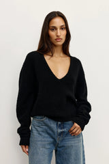 BAYSE - SONIA V NECK - BLACK