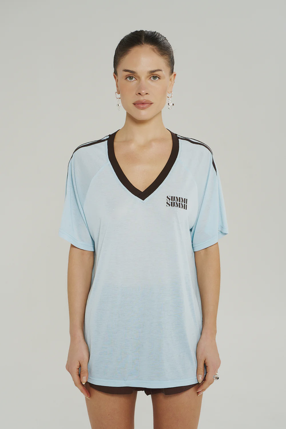 SUMMI SUMMI - V NECK JERSEY TEE - ICEL