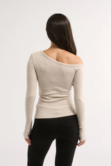 PRIMI - COBIE OFF SHOULDER LONG SLEEVE - OATMEAL