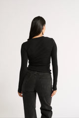 PRIMI - CARINA V NECK LONG SLEEVE- BLACK