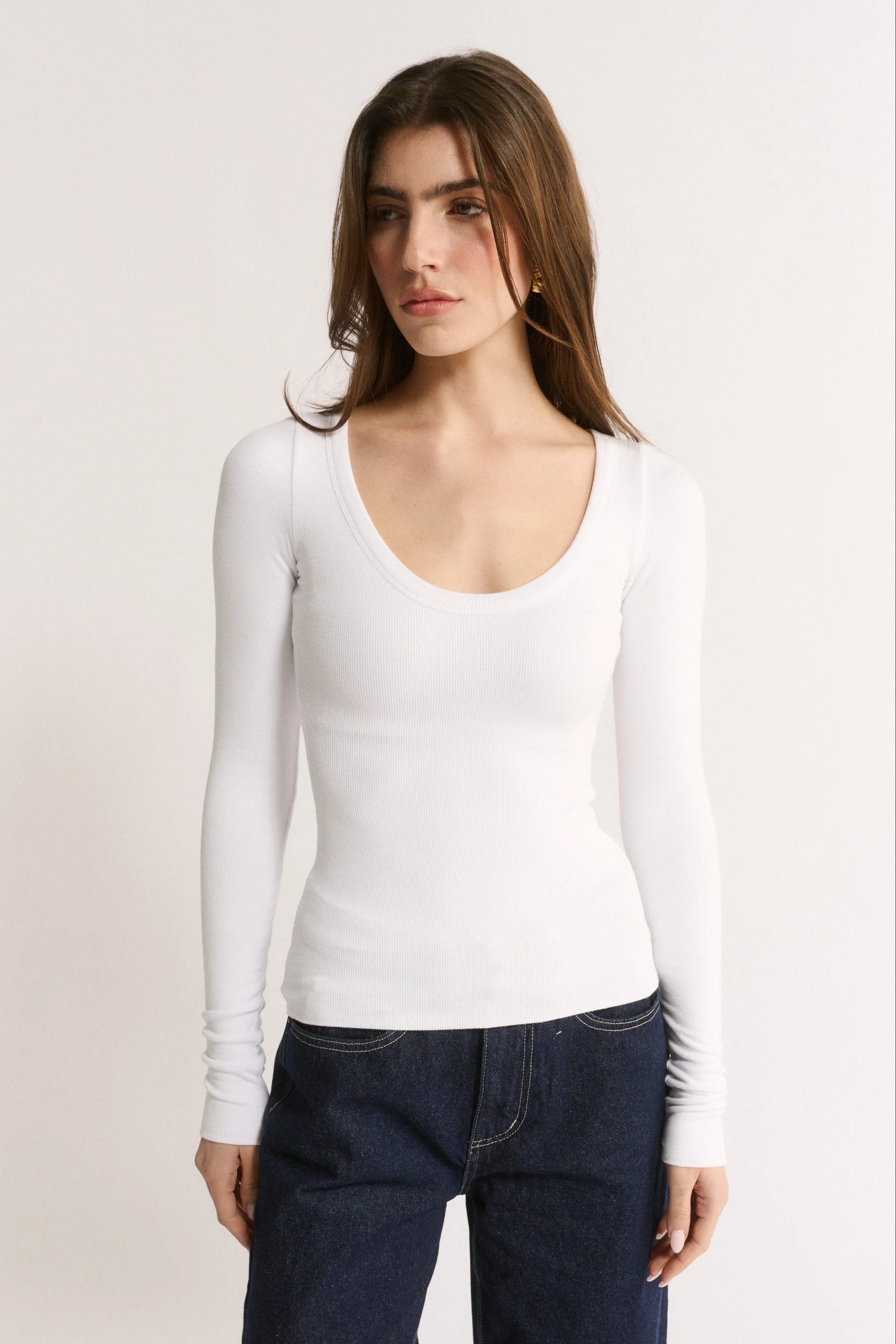 PRIMI - NINA SCOOP NECK LONG SLEEVE - OPTIC WHITE