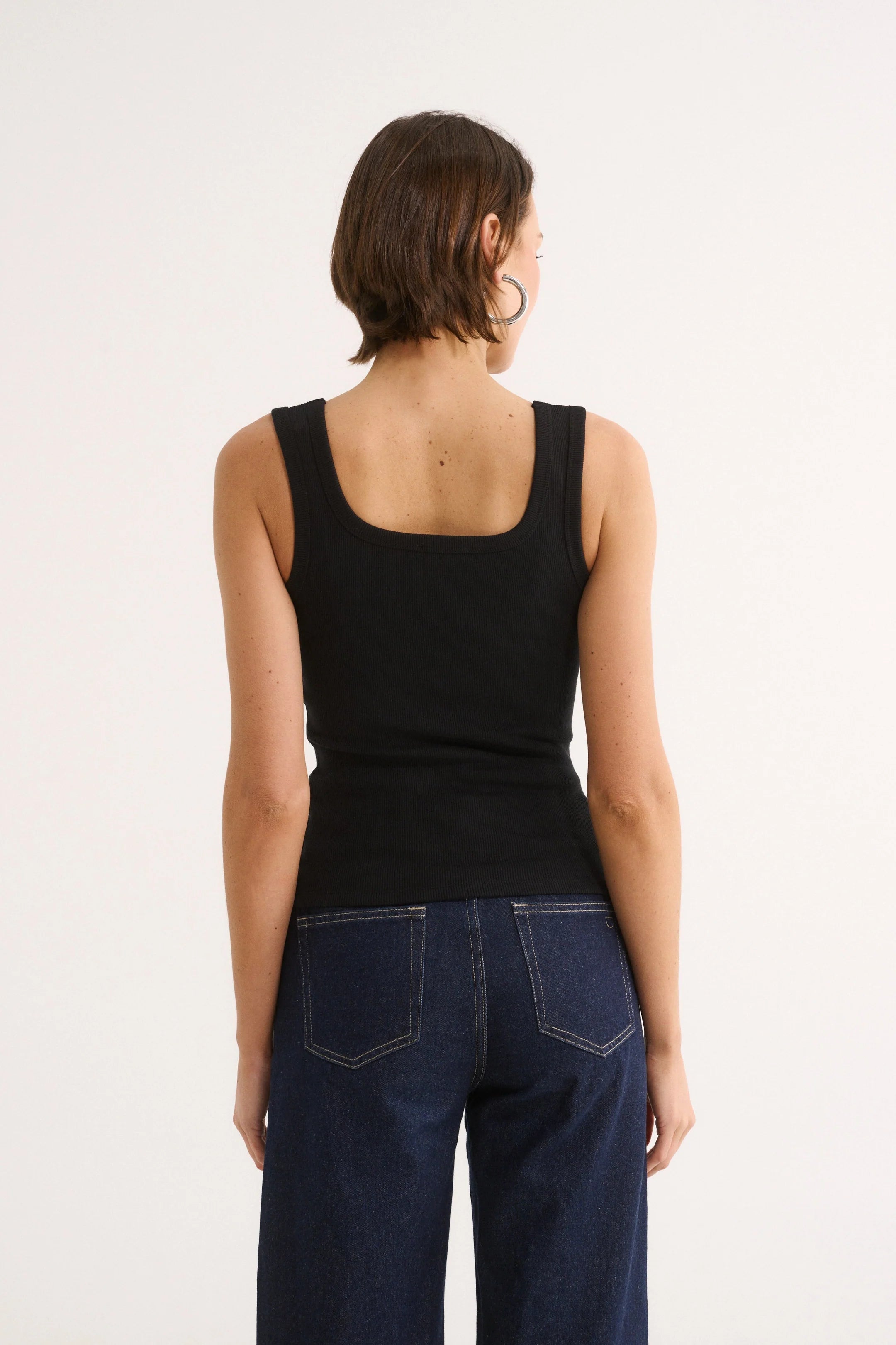 PRIMI - HARMONY SQUARE NECK TANK - BLACK