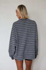 PRE ORDER - RAEF FRANKIE CREW NECK FLEECE