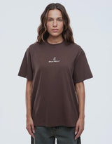 ENA PELLY - LEXI LOGO TEE - MOCHA