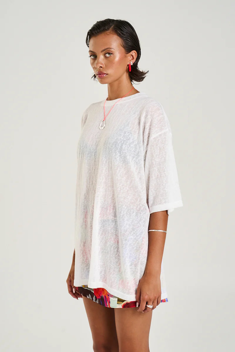 SUMMI SUMMI - OVERSIZE TEE - SHEER WHITE