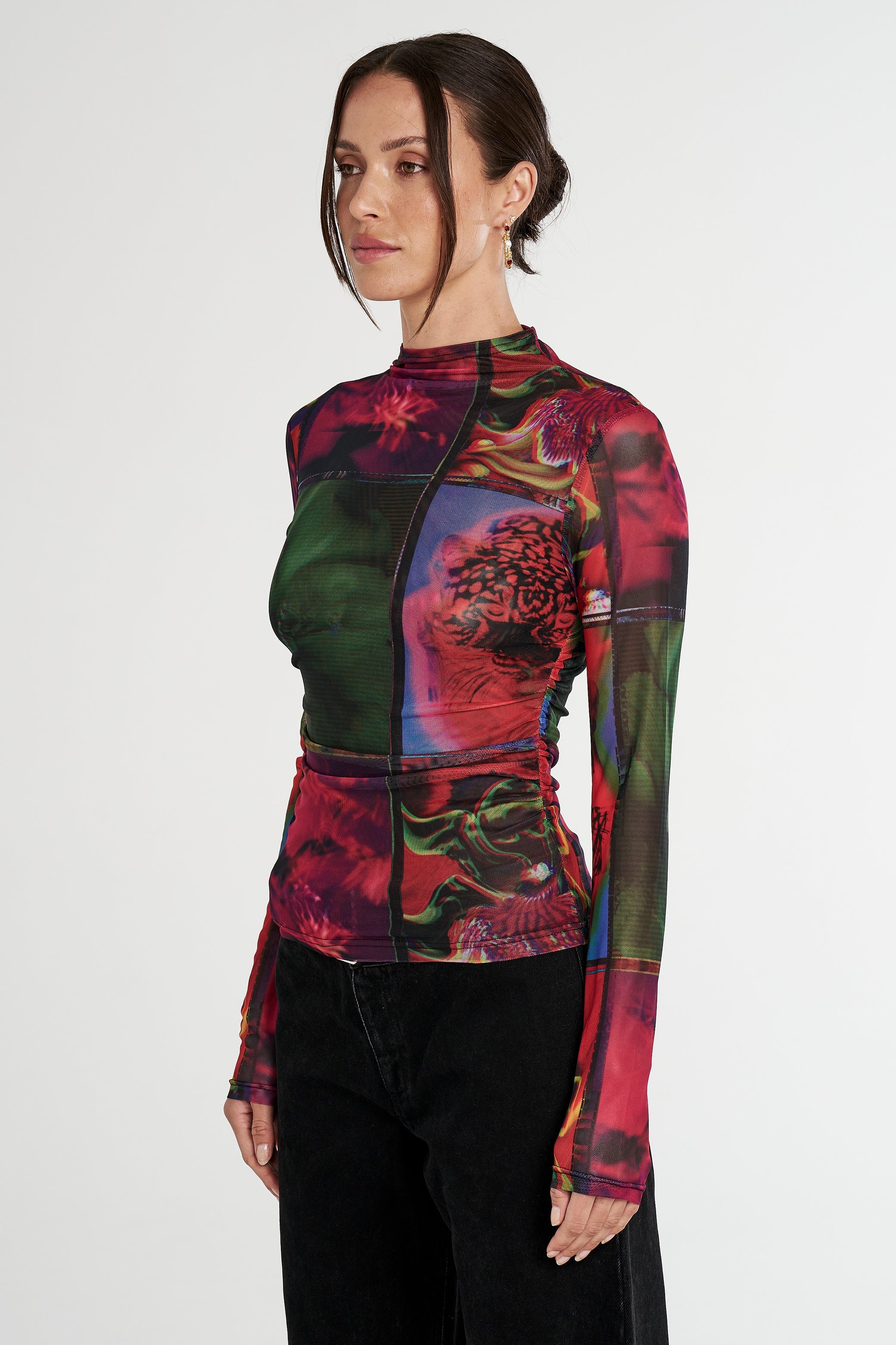 SUMMI SUMMI - LS RUCHED HIGH NECK TOP - UNTAMED